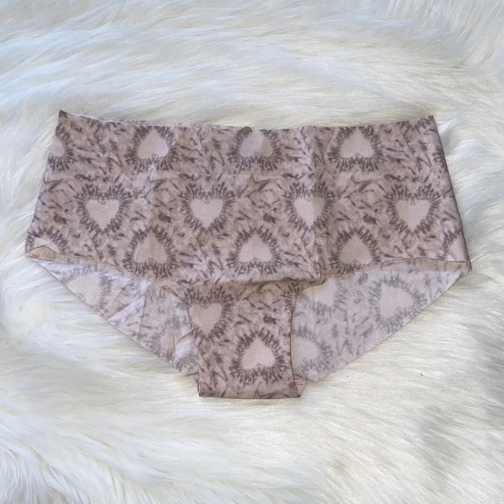 VICTORIAS SECRET PINK NO-SHOW SEAMLESS HIPSTER PANTY UNDERWEAR. NWT